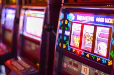 mandiribet login live blackjack table with dealer and real-time video feed